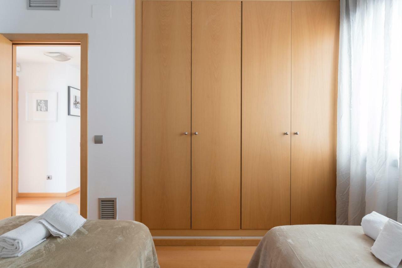 1217 - Pool And Beach Nice Apartment II Barcelona Ngoại thất bức ảnh